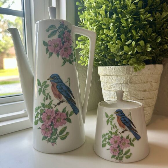 Vintage Bird Teapot And Sugar bowl - Picture 1 of 12